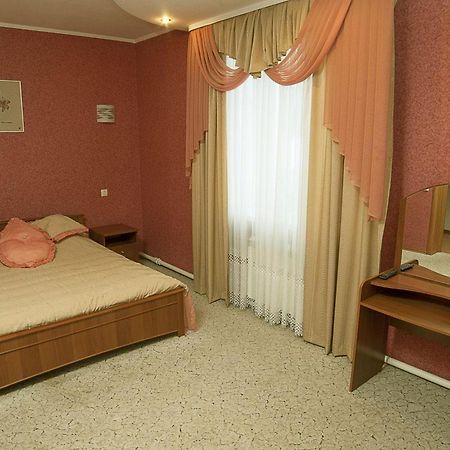 Готельний Комплекс Самікс Kiev Exterior foto