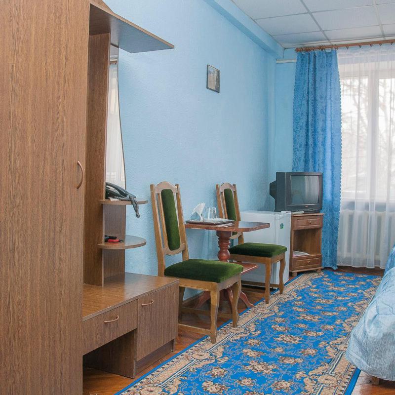 Готельний Комплекс Самікс Kiev Exterior foto